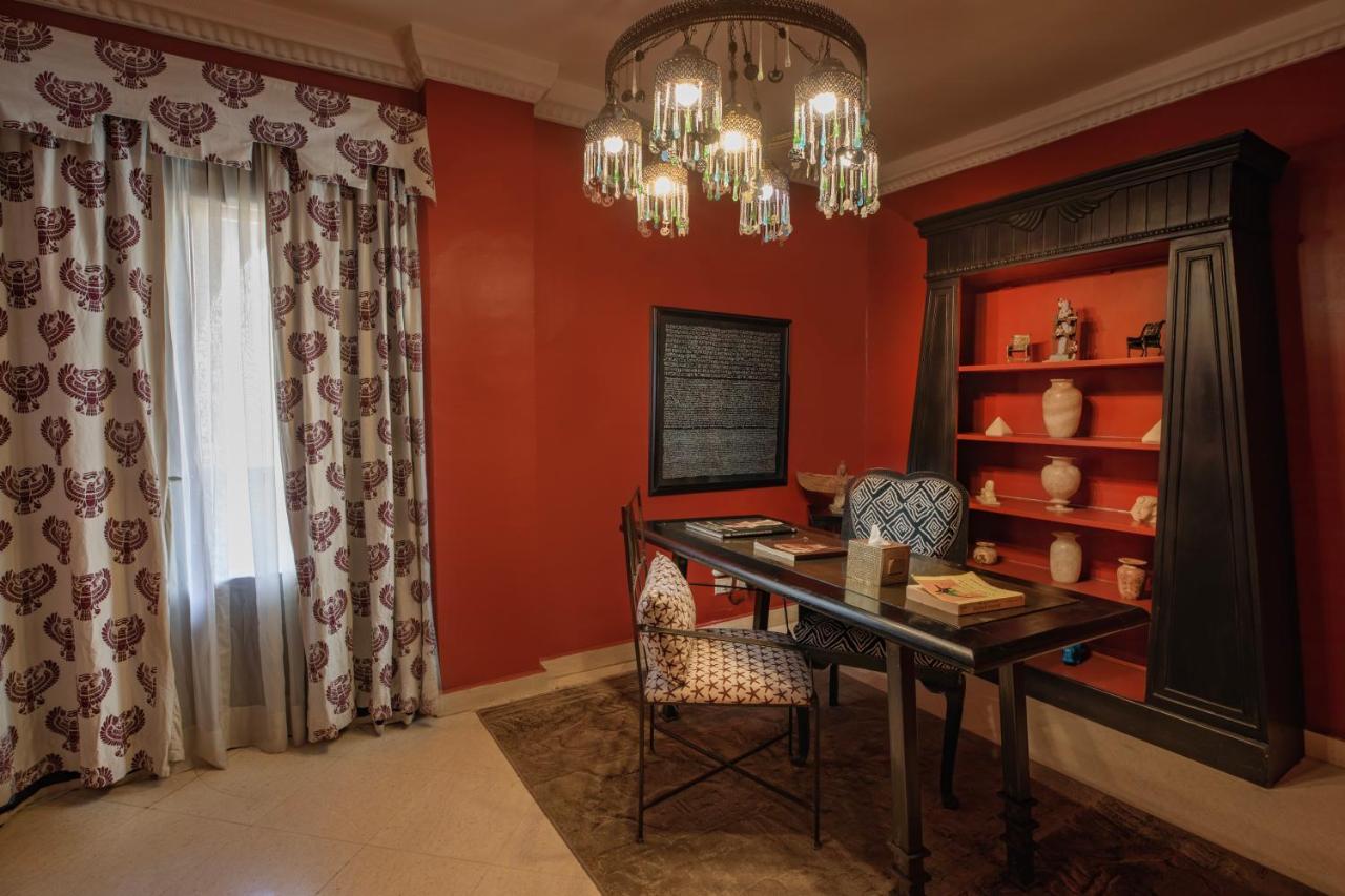 Le De Charme Hotel
